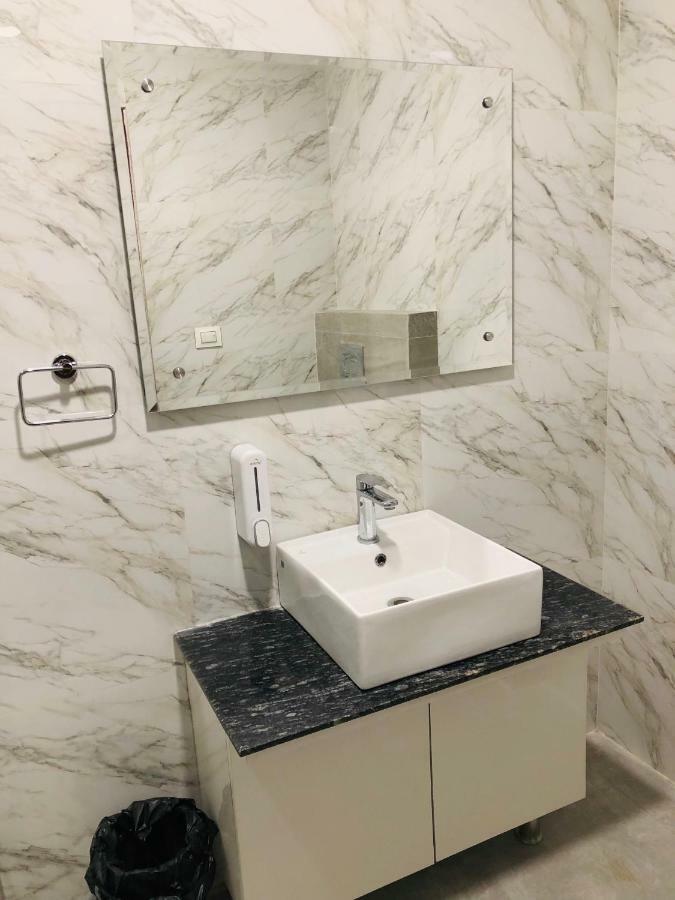 Hotel Ak Suites Patiala Ngoại thất bức ảnh